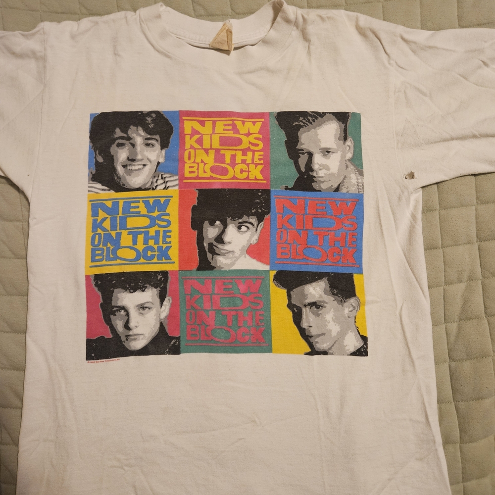 ​VINTAGE 1989 New Kids On The Block NKOTB Tour Shirt - Single Stitch - M